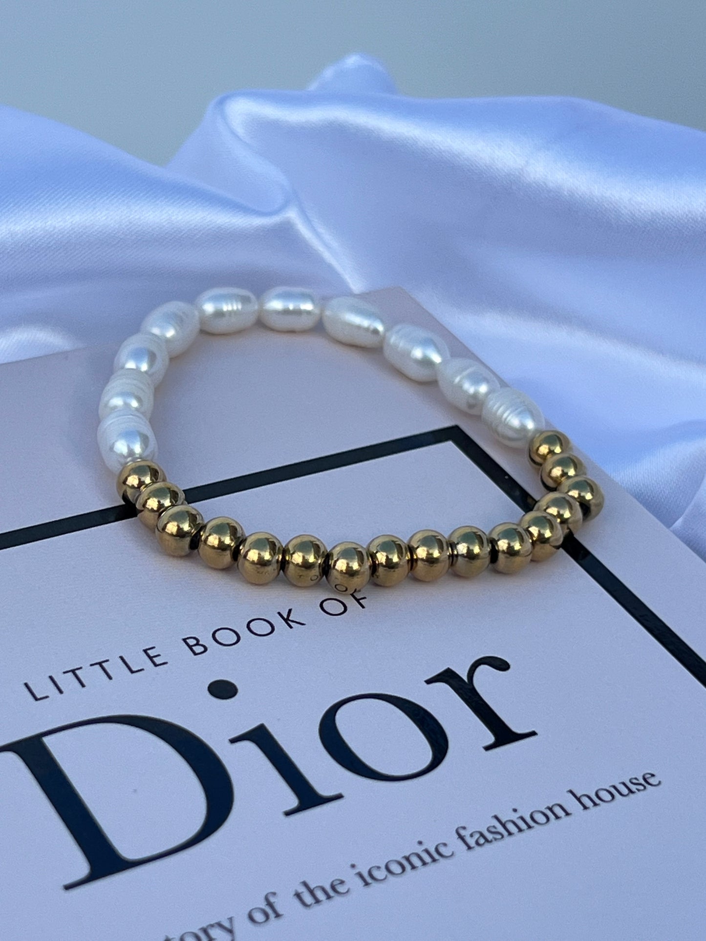Gold Pearl bracelet